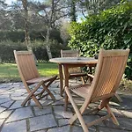 Villa Le Rosa: De Charme Entre Et Pinede *
