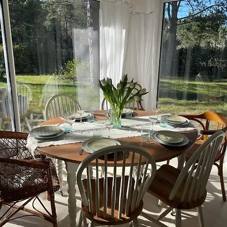 Le Rosa: De Charme Entre Et Pinede Villa *