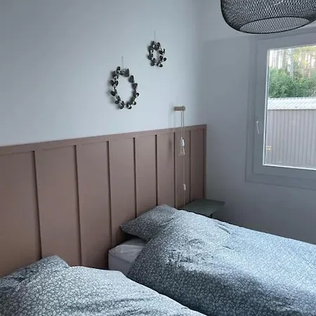 Villa Le Rosa: De Charme Entre Et Pinede