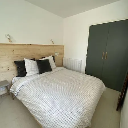 Le Rosa: De Charme Entre Et Pinede *